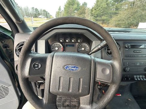 Used 2012 Ford F250 XL w/ Snow Plow Prep Pkg image 23