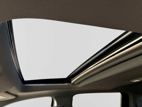 Certified 2023 GMC Sierra 1500 Denali image 18