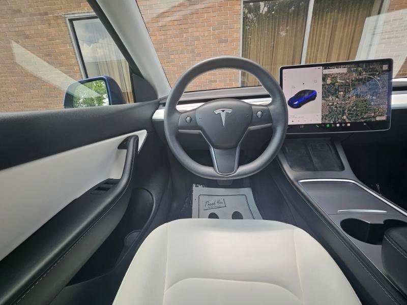 Used 2022 Tesla Model Y Long Range AWD/4WD image 4