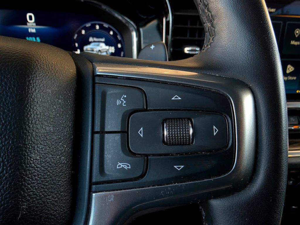 Used 2023 Chevrolet Silverado 1500 LTZ AWD/4WD image 28