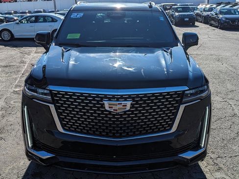 Used 2022 Cadillac Escalade Premium Luxury image 3