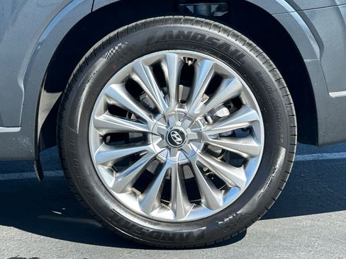 Used 2020 Hyundai Palisade Limited FWD image 33