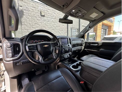 Used 2023 Chevrolet Silverado 2500 LTZ w/ LTZ Plus Package AWD/4WD image 2