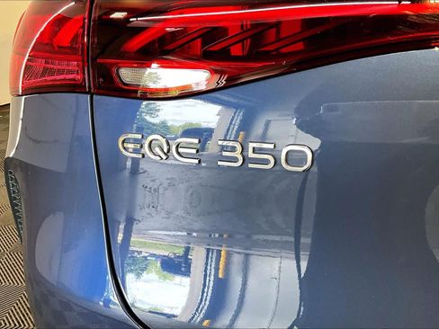 Used 2023 Mercedes-Benz EQE 350+ 4MATIC SUV w/ Exclusive Trim Package image 30
