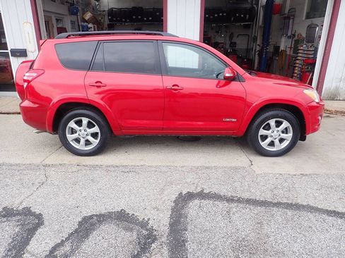 Used 2010 Toyota RAV4 Limited w/ Limited Extra Value Pkg AWD/4WD image 22