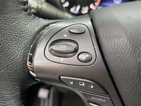 Used 2024 Nissan Murano SV image 24