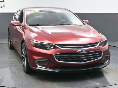 Used 2018 Chevrolet Malibu LT w/ Leather Package FWD image 49