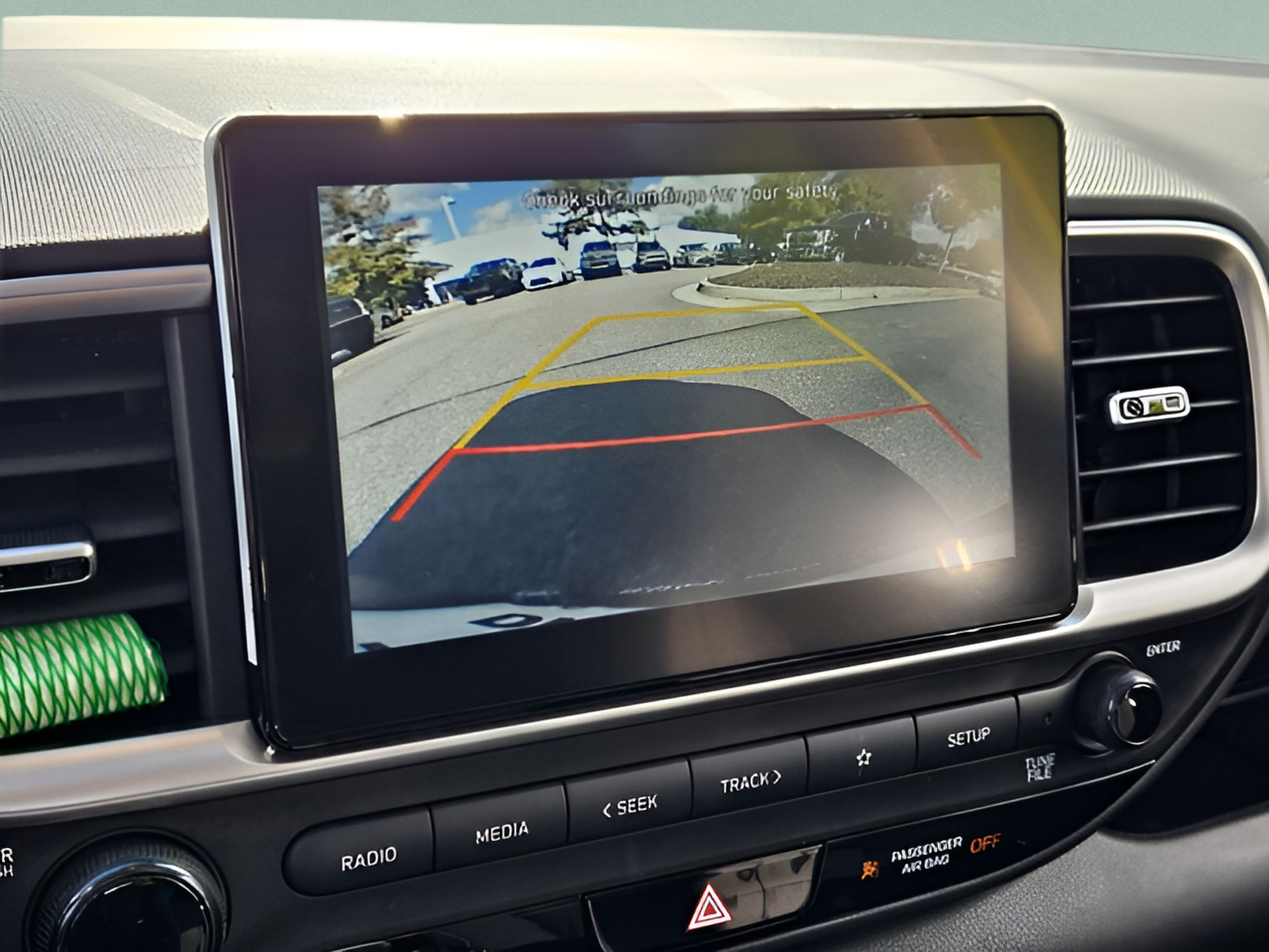 Used 2020 Hyundai Venue SEL w/ Convenience Package FWD image 17