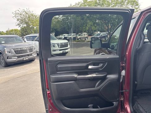 Used 2022 RAM 1500 Tradesman w/ SXT Appearance Group AWD/4WD image 13