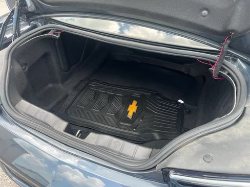 Used 2021 Chevrolet Camaro LT RWD image 26