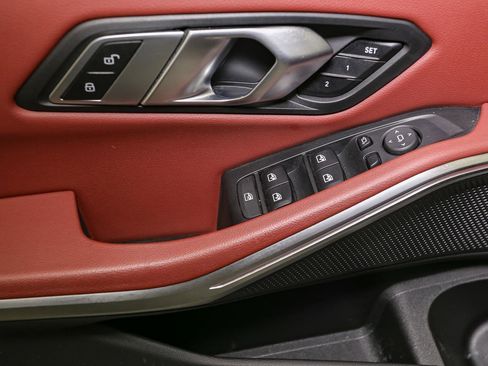 Used 2022 BMW 330i xDrive 330i xDrive w/ Convenience Package image 41