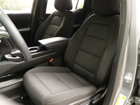 Used 2026 Chevrolet Equinox LT w/ Safety and Technology Package FWD image 23