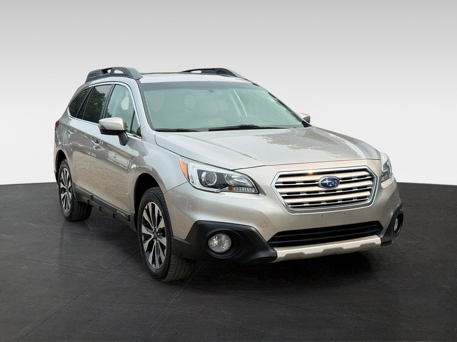 Used 2015 Subaru Outback 2.5i Limited AWD/4WD image 3