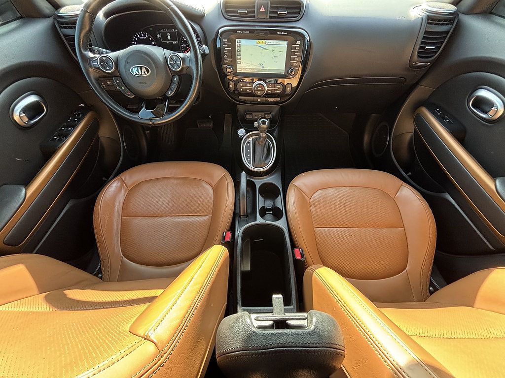 Used 2016 Kia Soul ! w/ Premium Package FWD image 18