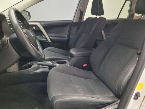 Used 2018 Toyota RAV4 Adventure FWD image 17
