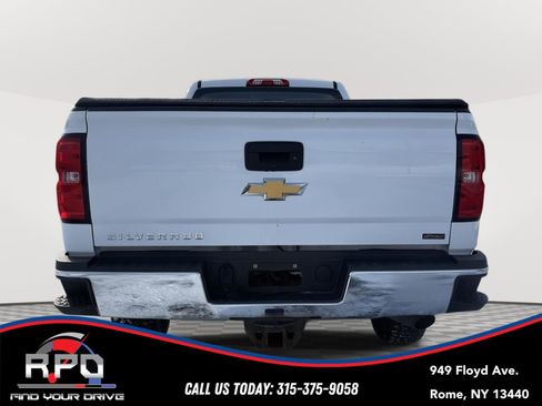 Used 2018 Chevrolet Silverado 2500 W/T w/ Snow Plow Prep Package image 4