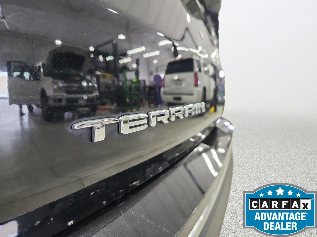 Used 2023 GMC Terrain SLT w/ Infotainment Package II AWD/4WD image 33