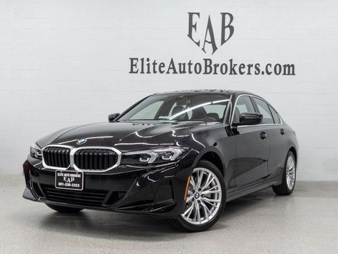 Used 2024 BMW 330i xDrive Sedan AWD/4WD image 1