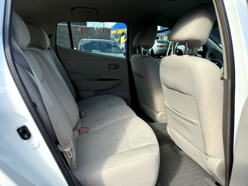 Used 2013 Nissan Leaf SV w/ LED & Quick Charge Pkg image 15