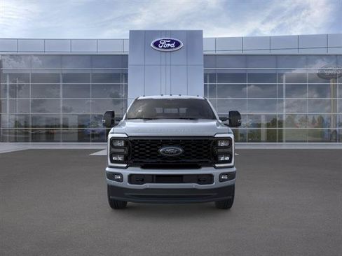 New 2026 Ford F250 Lariat w/ Black Appearance Package AWD/4WD image 6