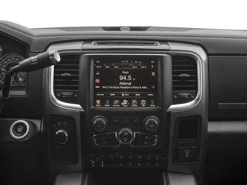 Used 2017 RAM 2500 Limited AWD/4WD image 10