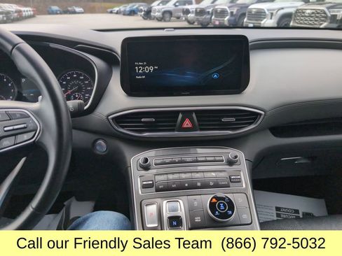 Used 2023 Hyundai Santa Fe SEL image 19