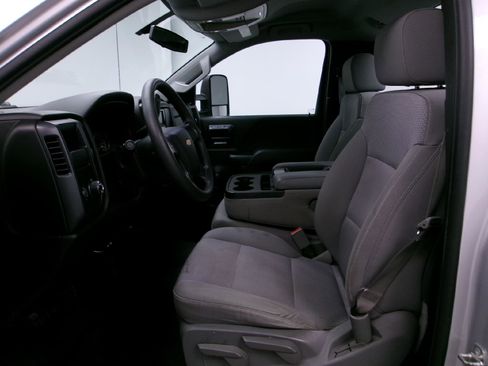 Used 2014 Chevrolet Silverado 1500 W/T w/ Trailering Package image 6