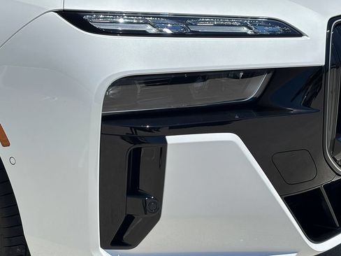 New 2026 BMW 740i w/ Executive Package RWD image 7