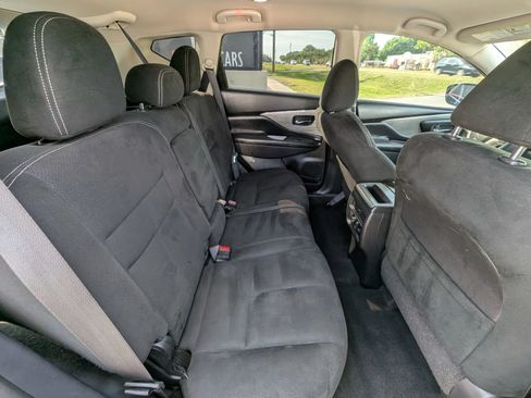 Used 2015 Nissan Murano SV AWD/4WD image 36