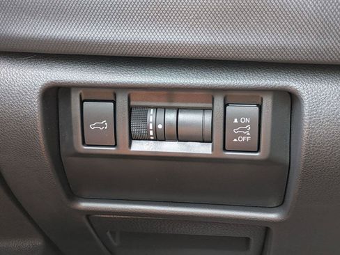 Certified 2026 Subaru Forester Premium w/ Premium/Limited Package AWD/4WD image 24