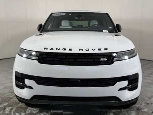 Certified 2025 Land Rover Range Rover Sport SE AWD/4WD image 9