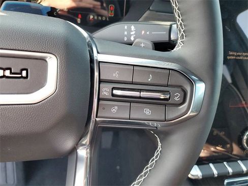 New 2025 GMC Acadia Denali w/ Super Cruise Package image 27