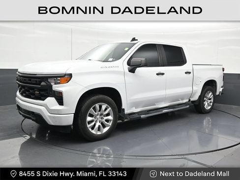 Used 2022 Chevrolet Silverado 1500 Custom RWD image 1
