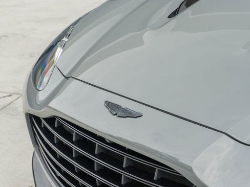 Used 2025 Aston Martin DBX 707 AWD/4WD image 23