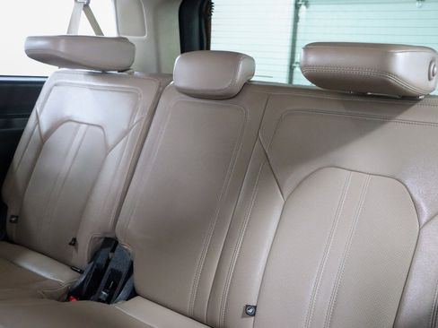 Used 2023 Ford Expedition Max Limited image 27