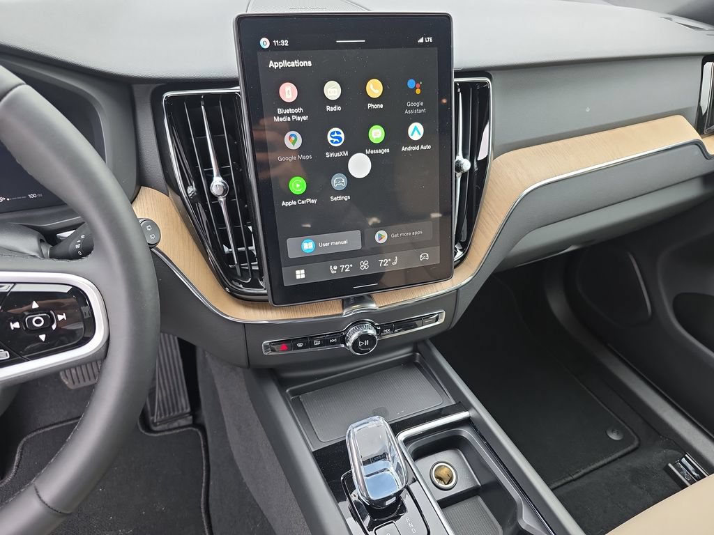 New 2026 Volvo XC60 B5 Plus w/ Protection Package Premier AWD/4WD image 18