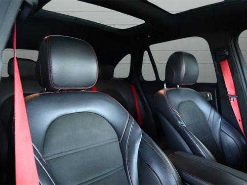 Used 2021 Mercedes-Benz GLC 43 AMG 4MATIC w/ Multimedia Package image 33