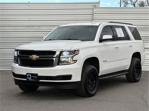 Used 2018 Chevrolet Tahoe LT image 6