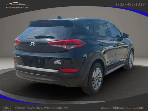 Used 2017 Hyundai Tucson SE Plus AWD/4WD image 5