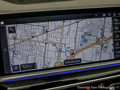 Used 2021 BMW X5 M50i AWD/4WD image 21