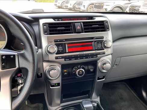 Used 2012 Toyota 4Runner SR5 image 6