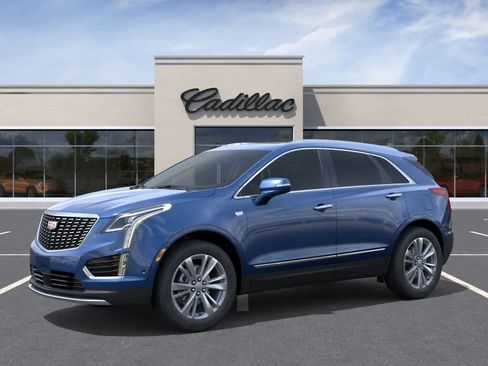 Used 2026 Cadillac XT5 Premium Luxury w/ LPO, Floor Liner Package AWD/4WD image 2