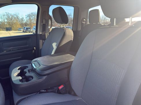 Used 2021 RAM 1500 Tradesman w/ Chrome Plus Package image 12