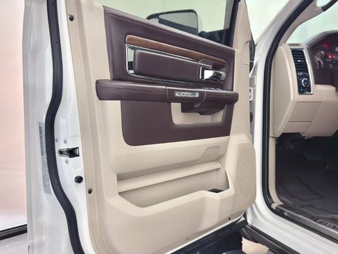 Used 2018 RAM 2500 Longhorn w/ Longhorn Southfork Package image 17