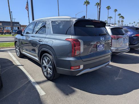 Used 2022 Hyundai Palisade SEL w/ 8P Bench Seat Package FWD image 4