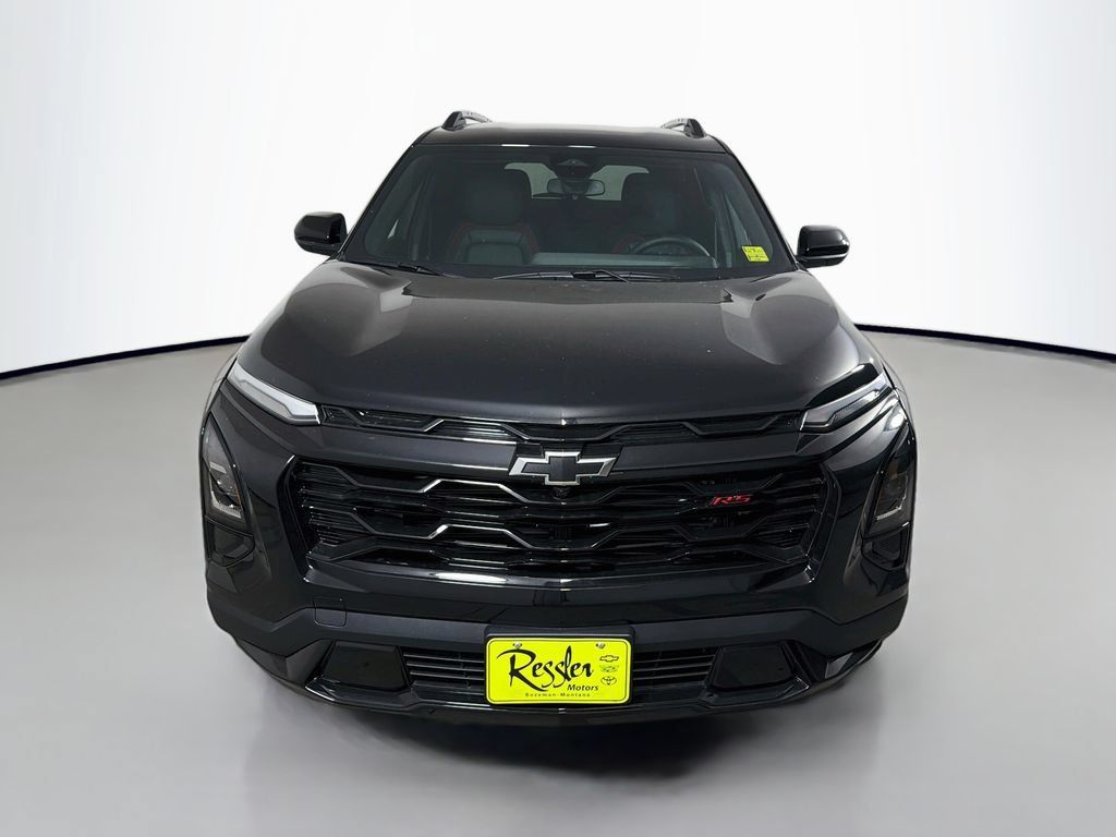 New 2027 Chevrolet Equinox RS w/ LPO, Floor Liner Package AWD/4WD image 2