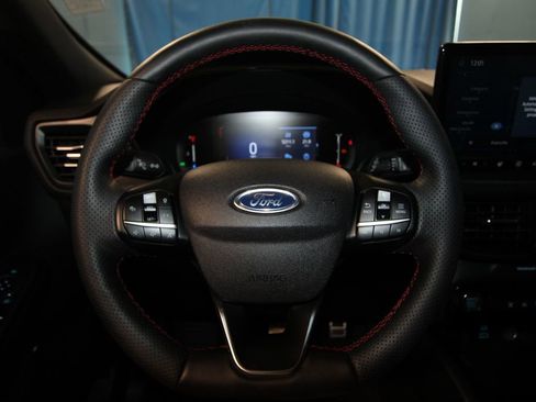 Used 2023 Ford Escape ST-Line w/ Tech Pack #1 AWD/4WD image 11