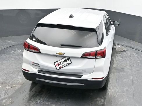 Used 2024 Chevrolet Equinox LT image 40