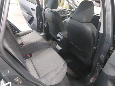 Used 2024 Subaru Crosstrek 2.0i Premium AWD/4WD image 11