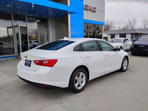 Used 2024 Chevrolet Malibu LT image 36